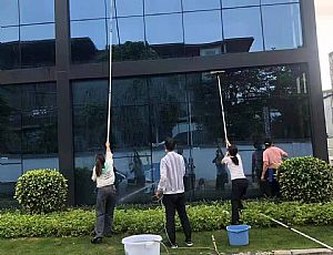 玻璃外墻清潔服務